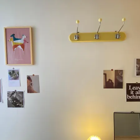 Morning Room Red Panda Guesthouse Seoul Exterior photo
